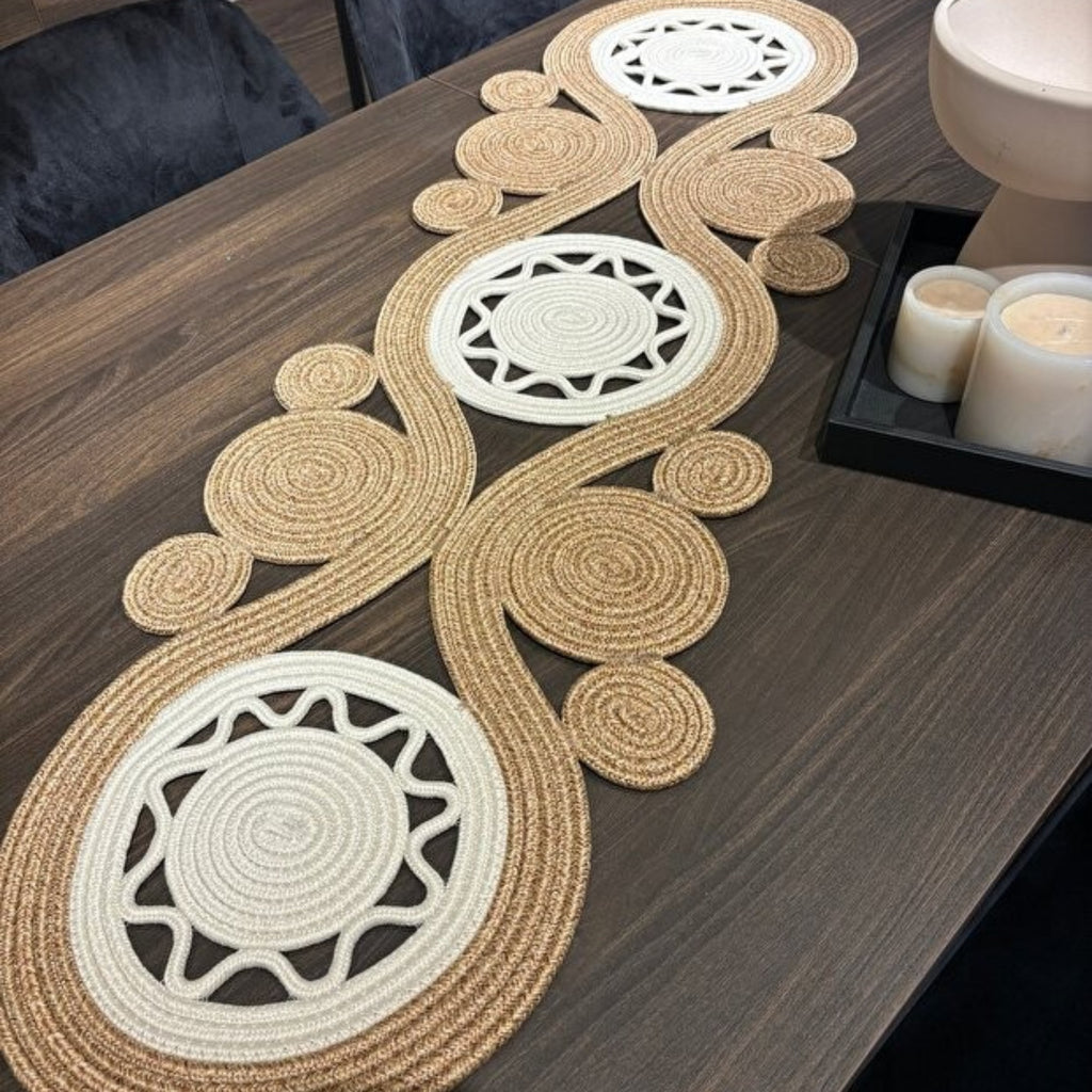 Tischläufer in Jute-Optik, Handgemacht