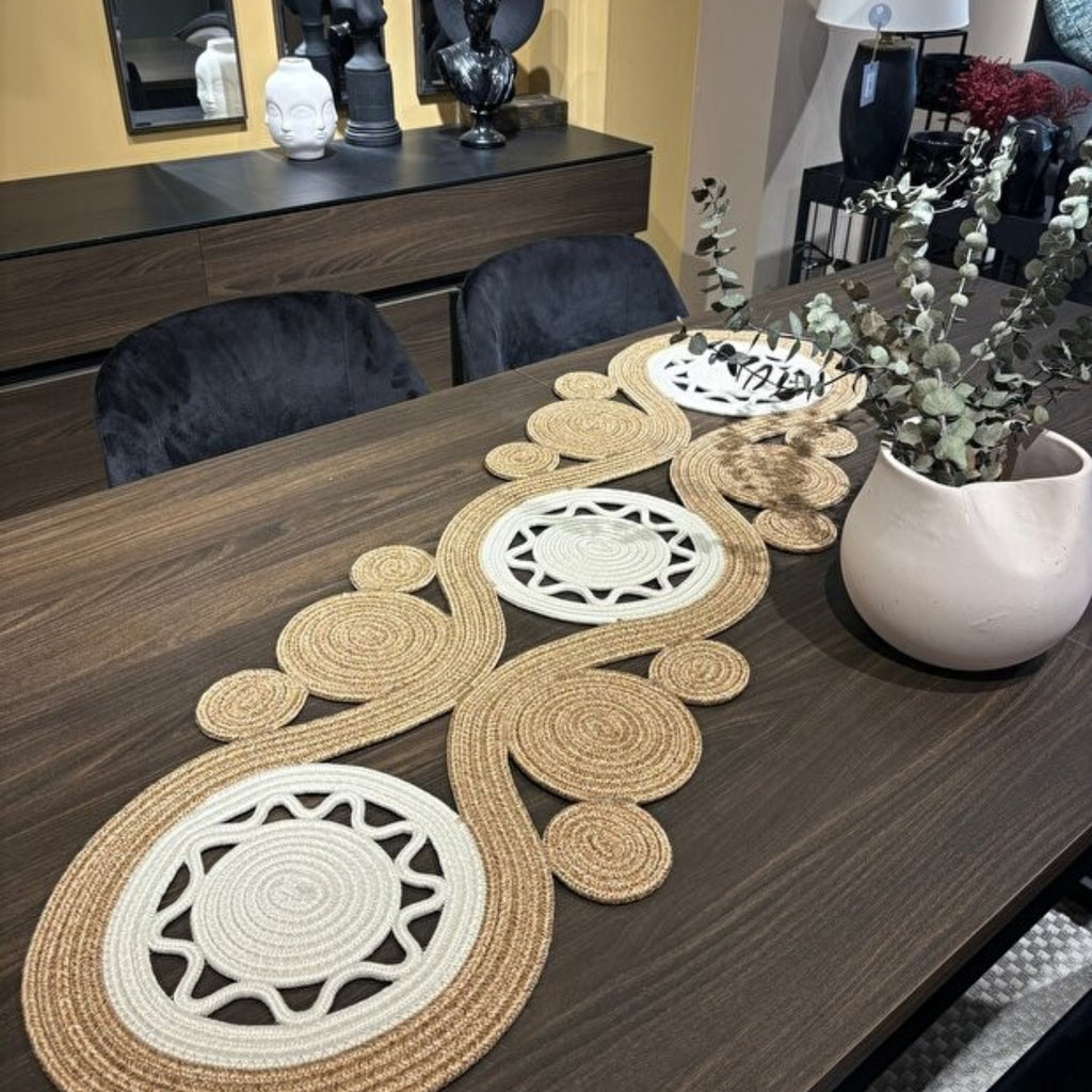 Tischläufer in Jute-Optik, Handgemacht