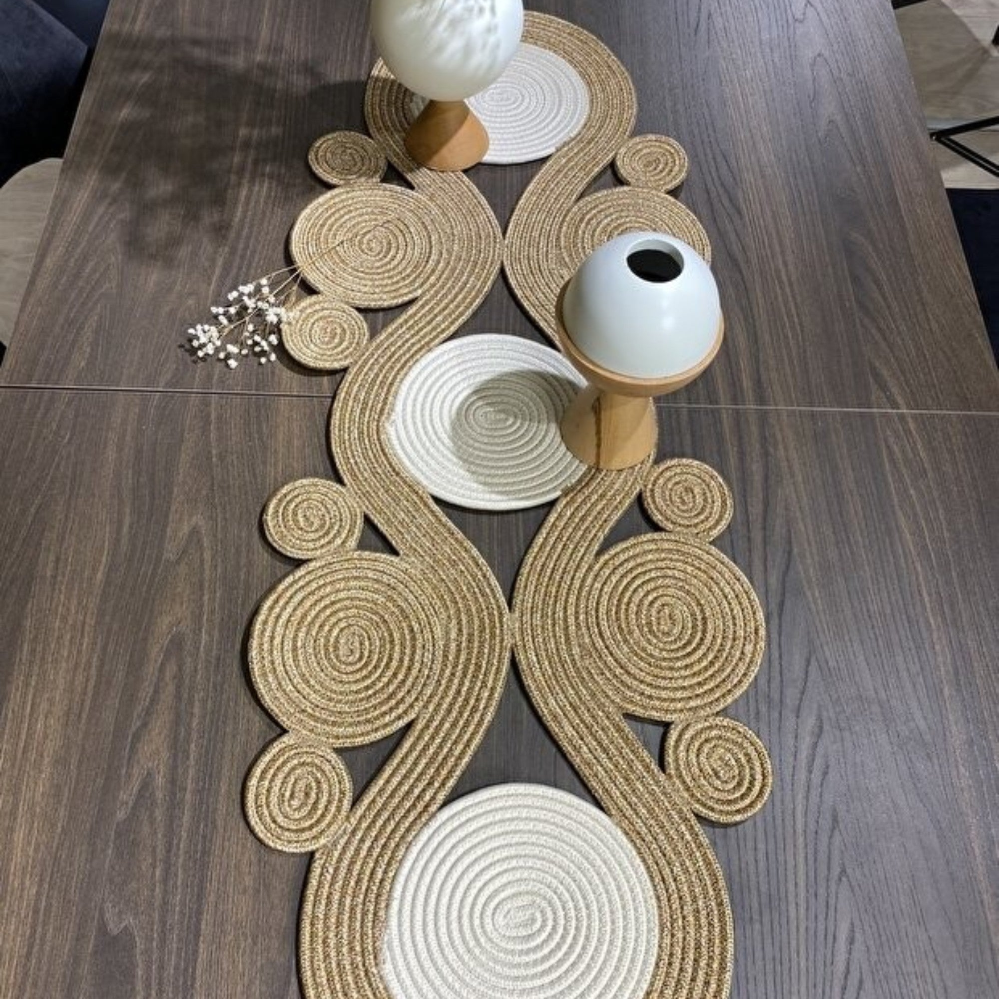 Tischläufer in Jute-Optik, Handgemacht