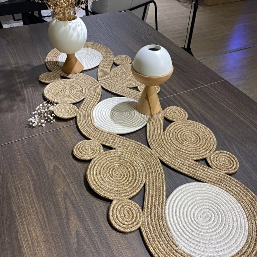 Tischläufer in Jute-Optik, Handgemacht