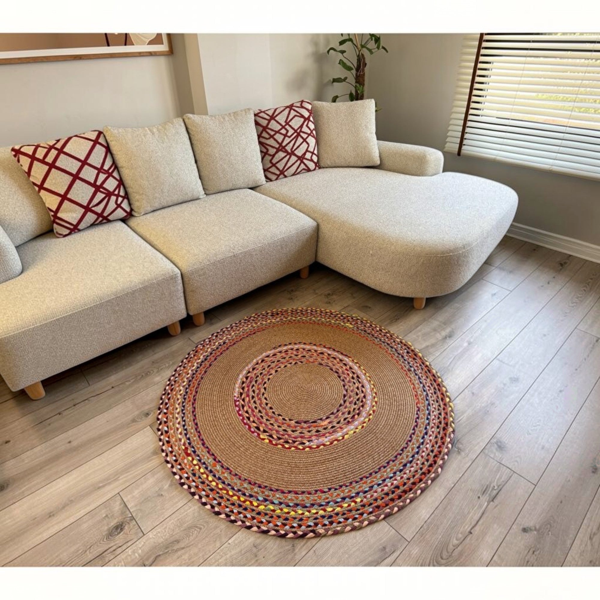MaVaux Sölen Runder Jute-Teppich, Bunt geflochtener Naturfaser-Kelim für Wohnzimmer